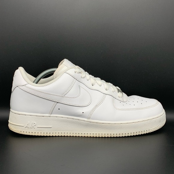 Nike Air Force 1s ‘07 Triple White Men’s Sz 10.5 - Picture 5 of 11